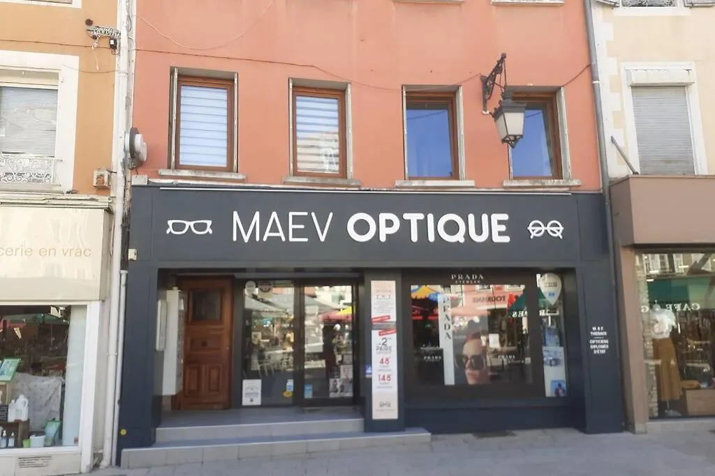 Coeur De Ville Au 1Er 66M2, Vu Sur La Place 加普 0*,  法国