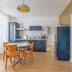 le-passage-appartement-lumineux-a-la-madeleine.midi-pyreneeshotels.com/
