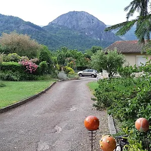 gite-lotus-du-clos-des-pradals.midi-pyreneeshotels.com/